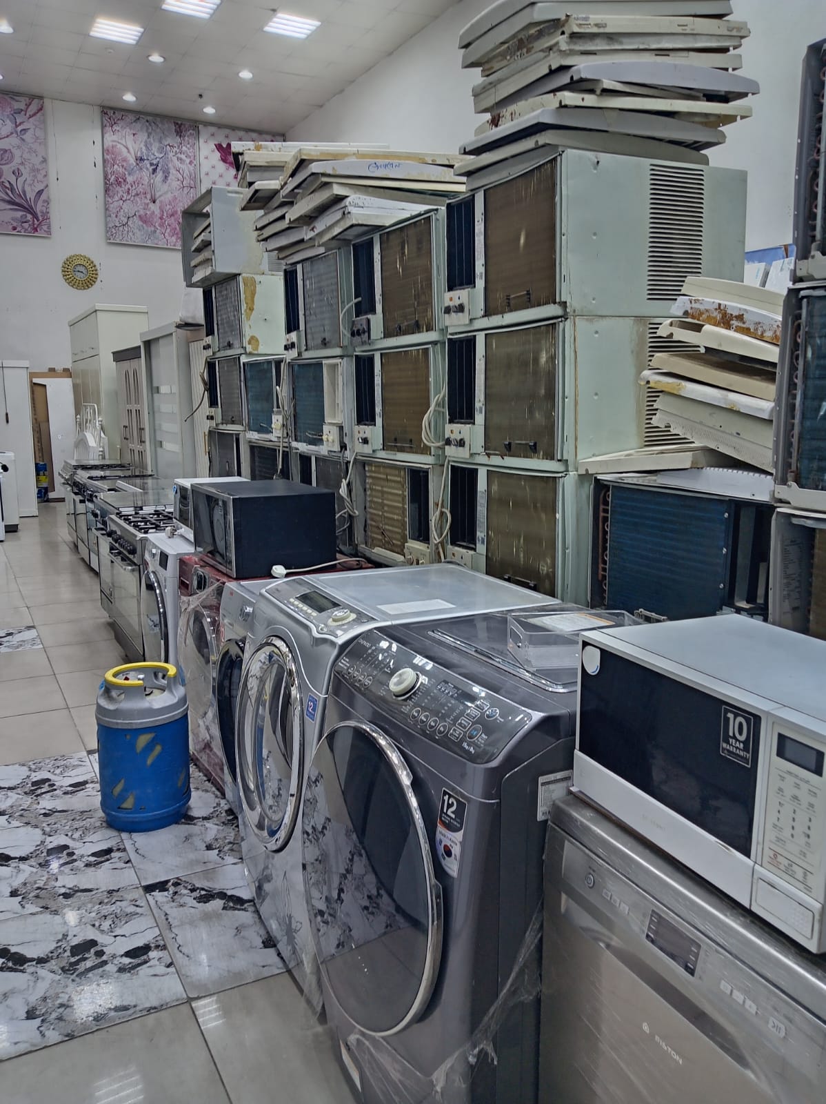أسعار الثلاجات المستعملة: على ماذا تعتمد؟